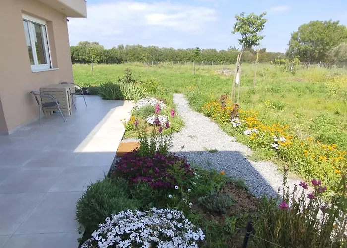 בית נופש Do Nothing Land *